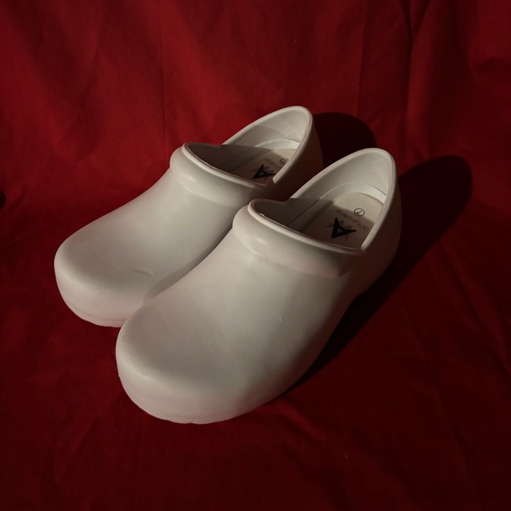 White Slip-On Clogs like new